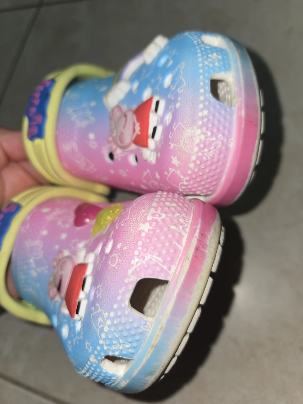 Peppa Pig Crocs Size 9 Toddler